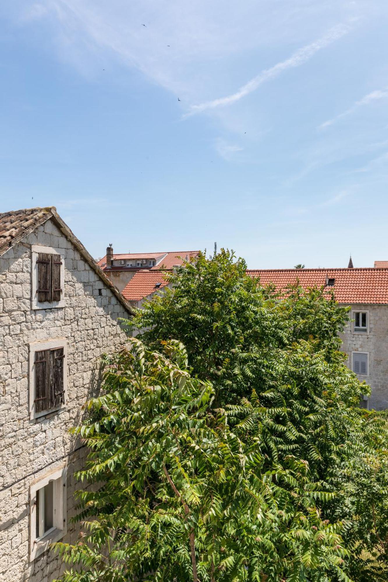 Romantic Apartment With Balcony Split Exteriér fotografie